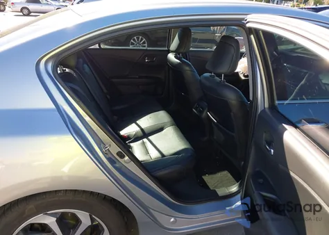 2017 Honda Accord Ex-L из США, поврежденный, VIN 1HGCR2F8XHA122559